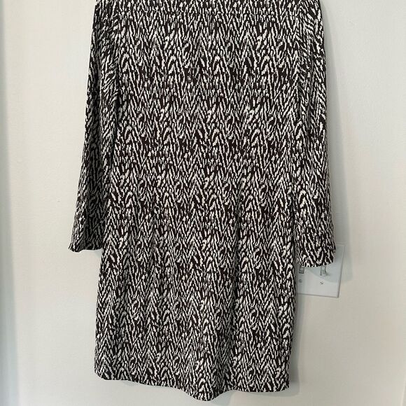 Ellie Kai Printed Shift Dress 6 - Picture 6 of 8